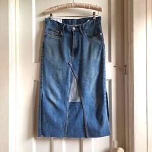 Size Medium Upcycled Denim Skirt / On Trend Midi Denim Skirt / Jean Scrap Skirt